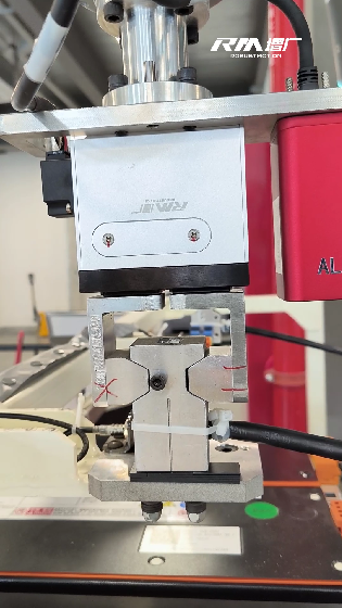 RM-GB electric gripper improves automated production line efficiency